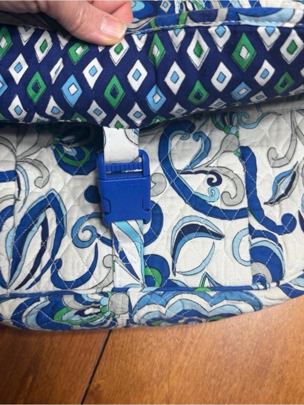 Vera Bradley Mediterranean Messenger Bag /Large Purse Laptop Blue White Floral - Picture 7 of 16